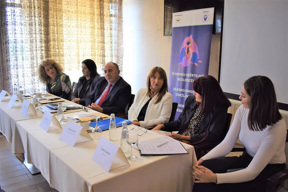 Diskutim informativ mbi mekanizmat ekzistues kundër dhunës në baza gjinore me gra nga komuna e Lipjanit